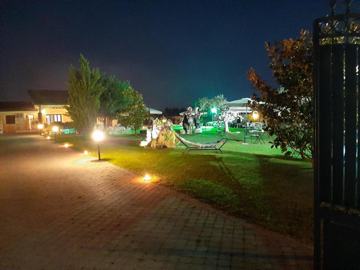 לדיספולי Villa Elegance מראה חיצוני תמונה
